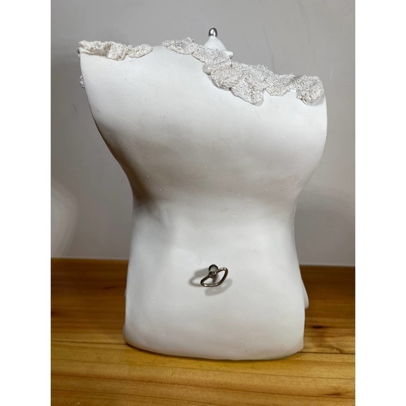 Vintage White Music Box Christmas Carolers Scroll Sheet Paper Sparkle - Picture 2 of 6